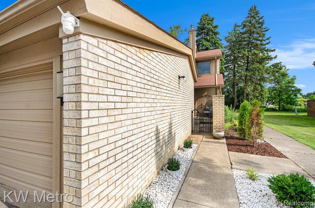 West Bloomfield Twp, MI 48322,6271 Potomac Circle