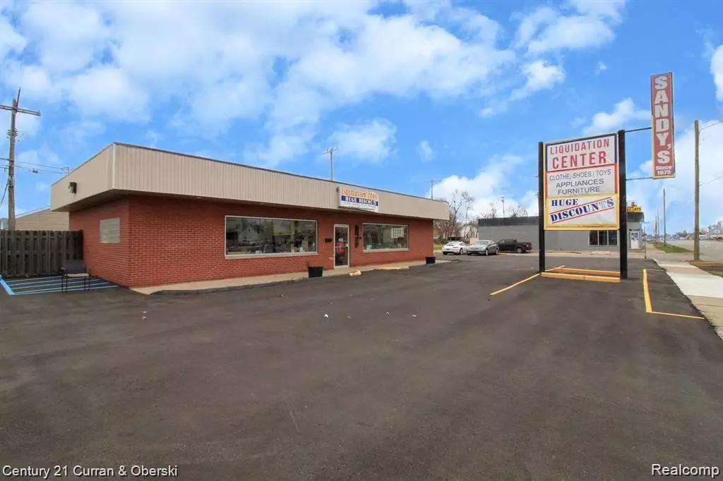 Lincoln Park, MI 48146,3929 Dix Highway