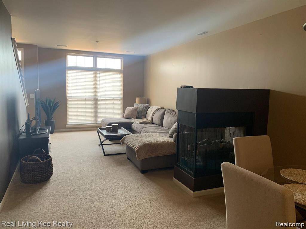 Troy, MI 48084,1570 Devon Lane