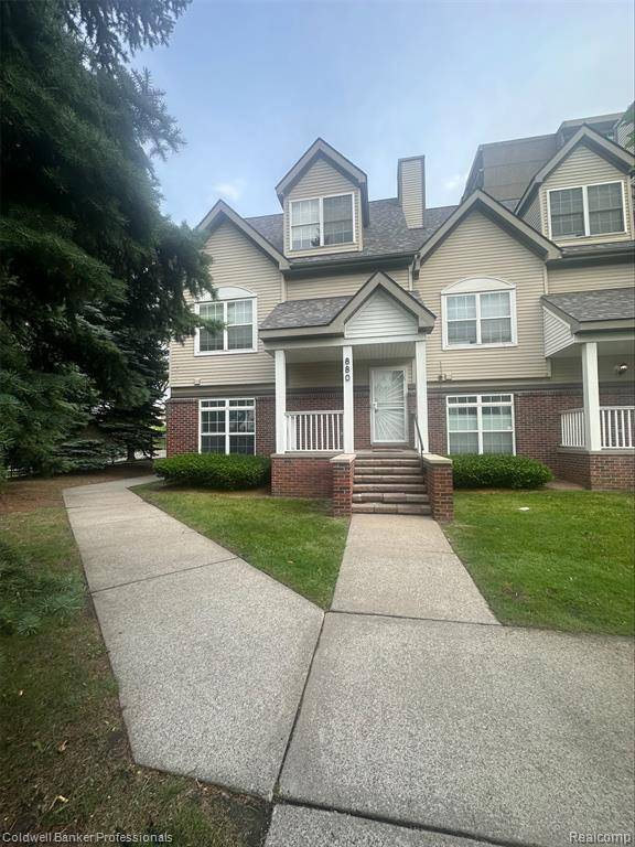 Detroit, MI 48202,880 Seville Row