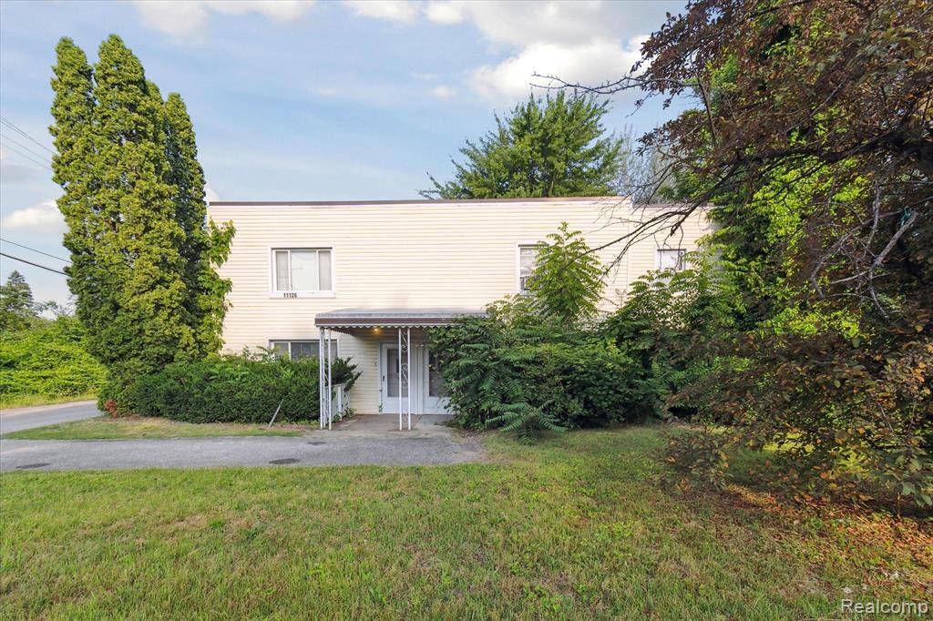 11126 Grover Street, Romulus, MI 48174