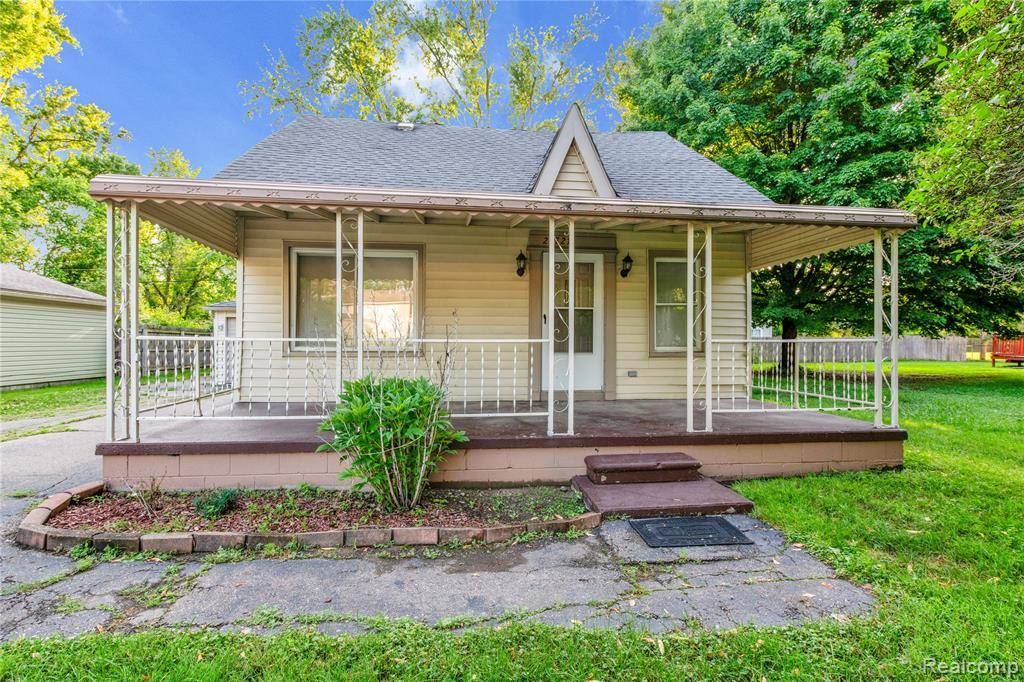 Farmington Hills, MI 48336,21721 Jefferson Street
