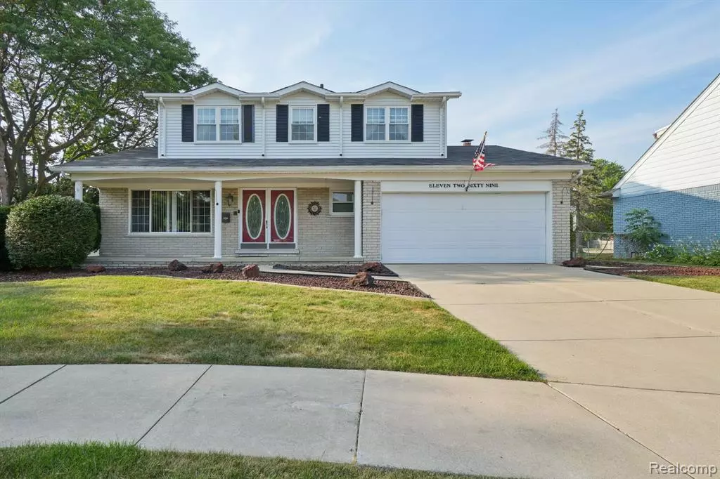 Warren, MI 48093,11269 Palm Drive