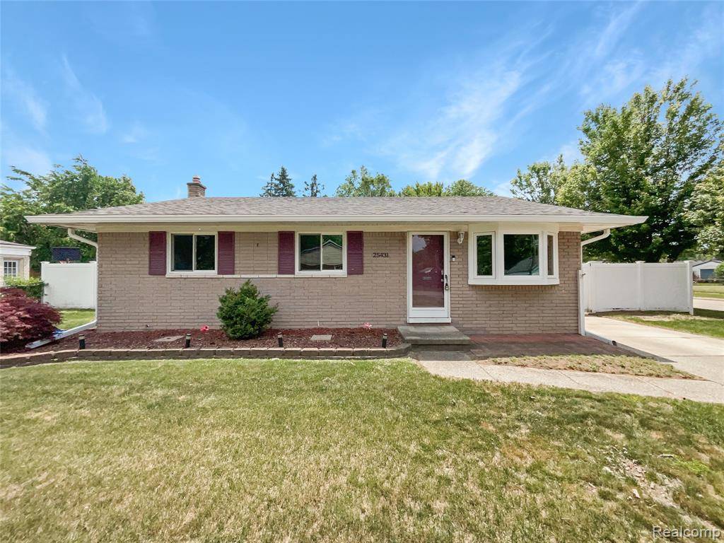 25431 Baker Street, Taylor, MI 48180
