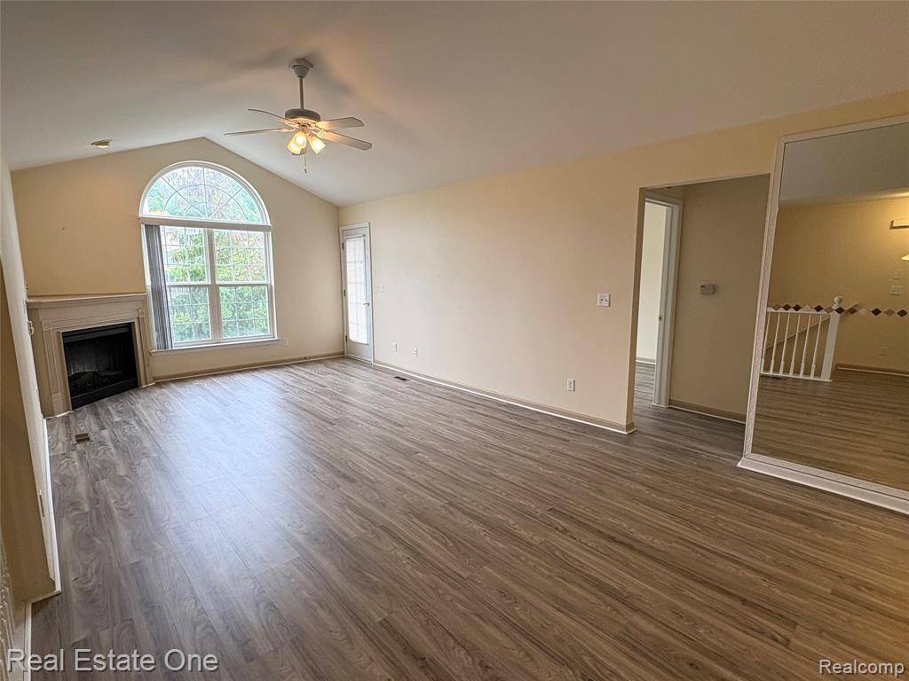 Rochester, MI 48306,3606 Tremonte Circle S