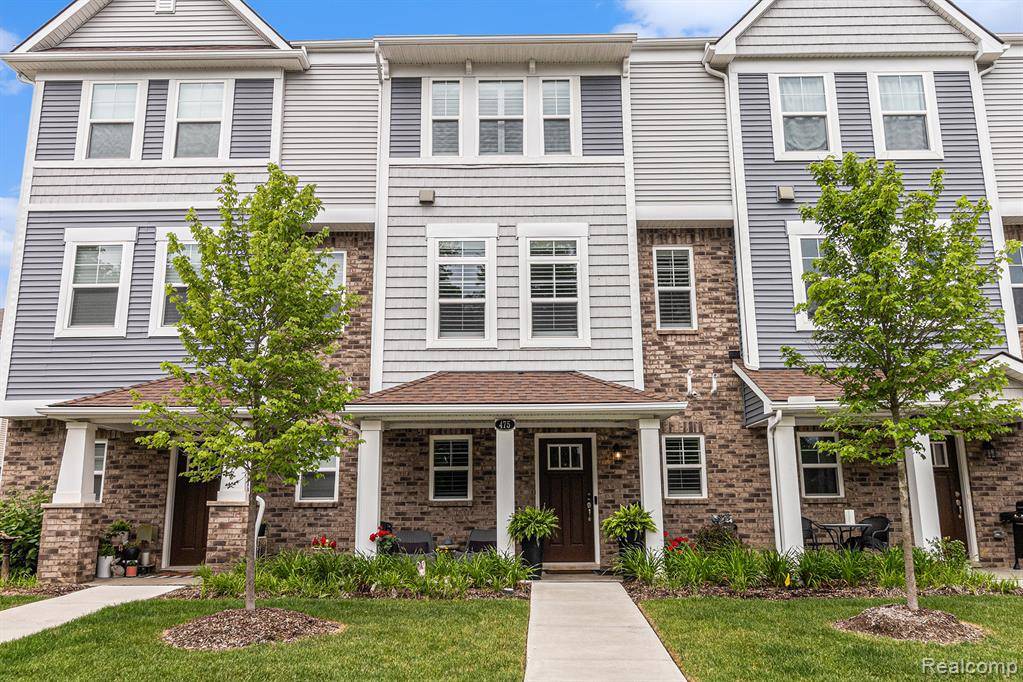 Brighton, MI 48116,475 Jenny Way