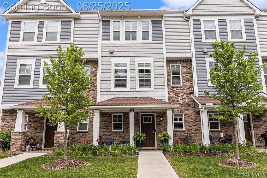 Brighton, MI 48116,475 Jenny Way