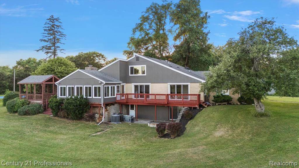 291 N Baldwin Road, Orion Twp, MI 48348