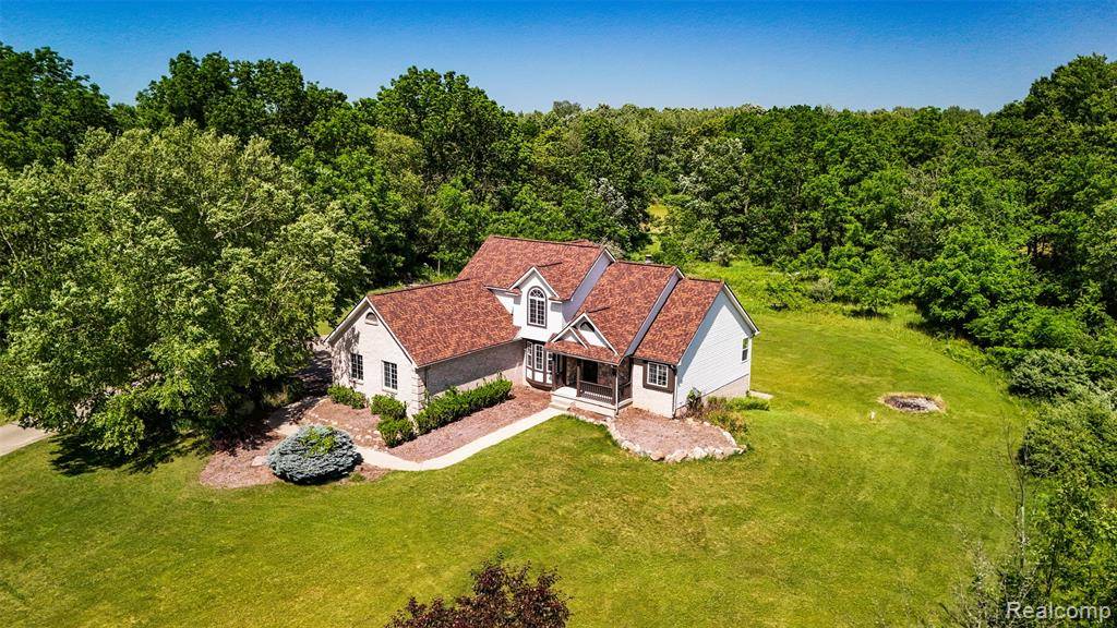 1242 Meadowbrook Court, Oxford Twp, MI 48371