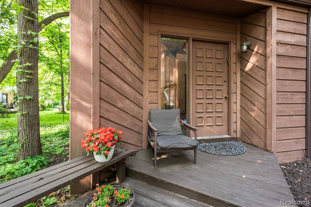 Lansing, MI 48917,1704 Opaline Drive
