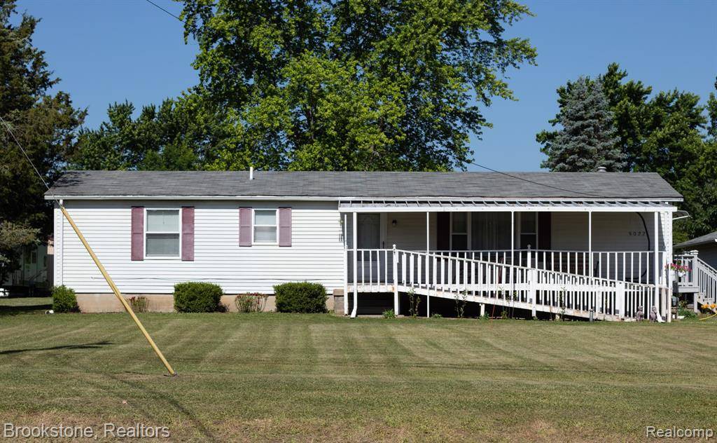 5022 Belsay Road, Grand Blanc, MI 48439