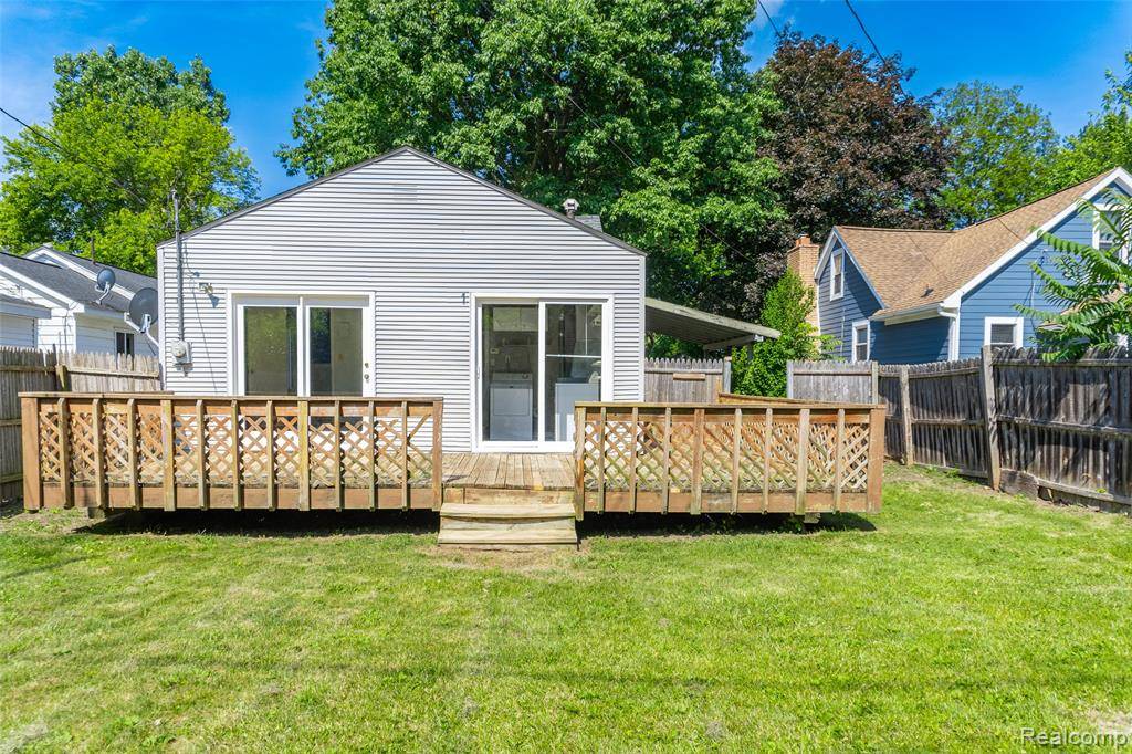 Farmington Hills, MI 48336,21312 Saint Francis Street