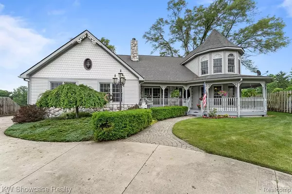 6476 Andersonville Road, Waterford Twp, MI 48329