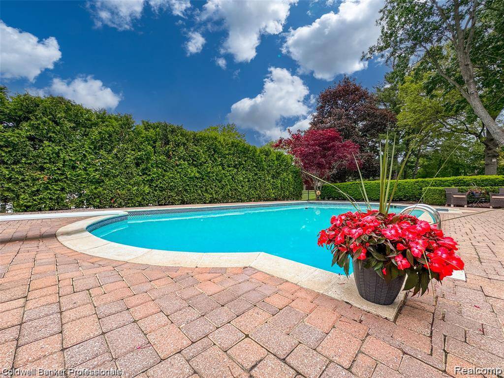 Bloomfield Twp, MI 48302,4462 BARCHESTER Drive