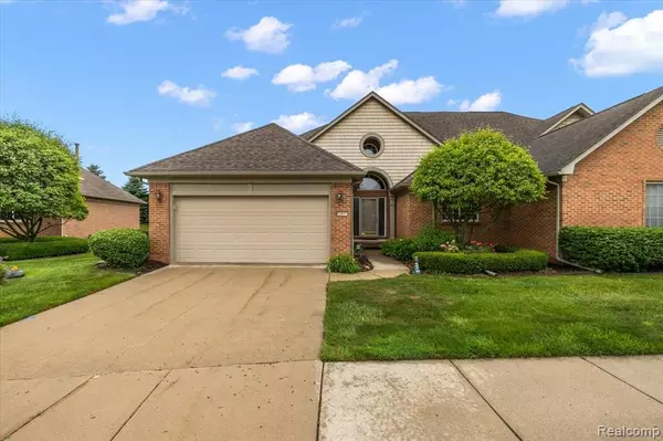 Chesterfield Twp, MI 48047,33847 Au Sable Drive 10