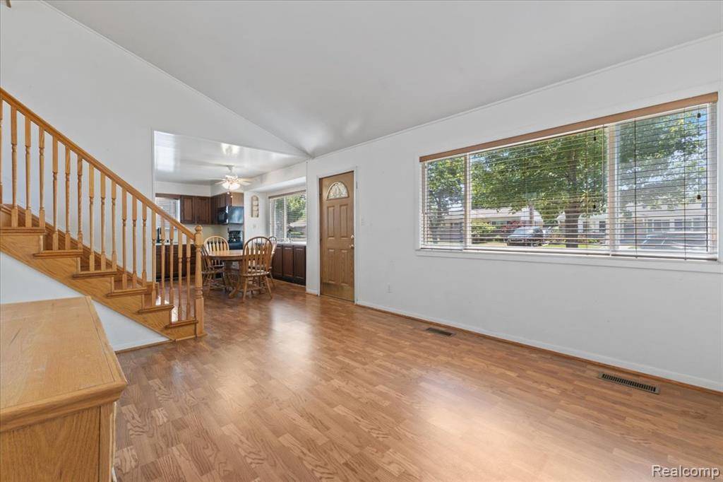 Clawson, MI 48017,1070 Dreon Drive