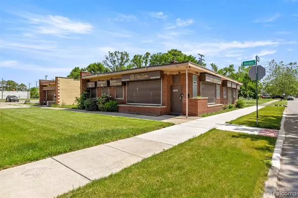 13000 HAYES Street, Detroit, MI 48205