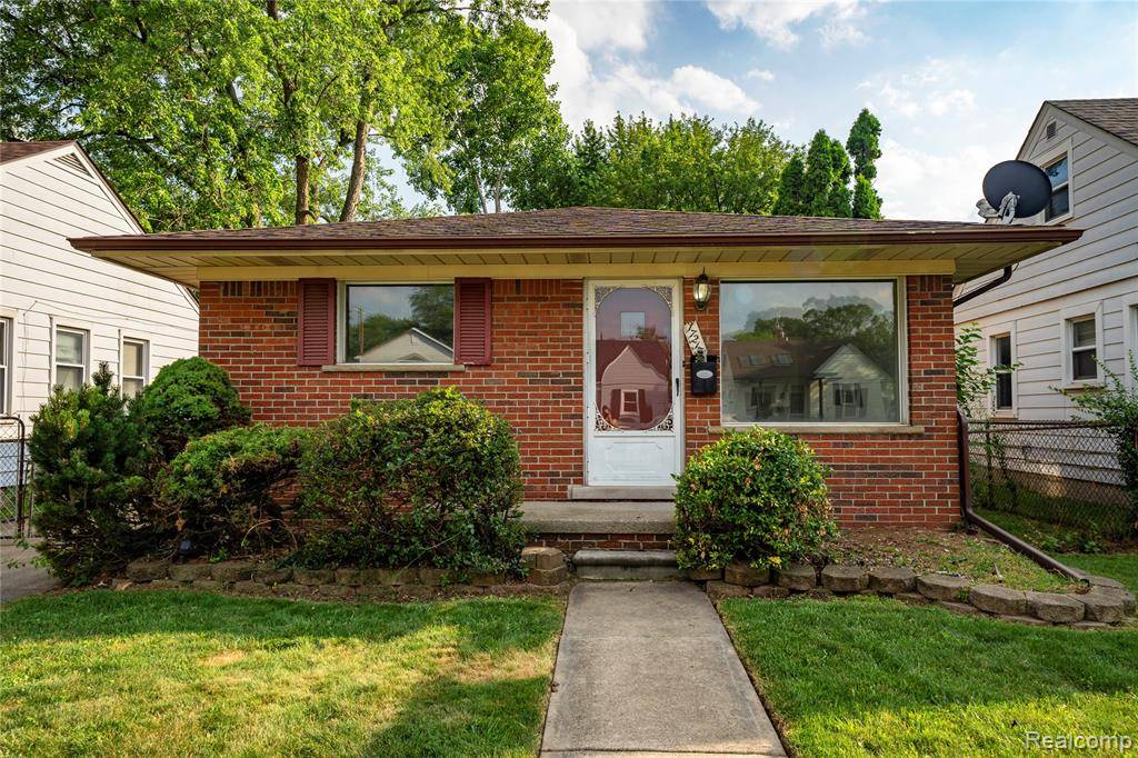 17213 Anne Avenue, Allen Park, MI 48101