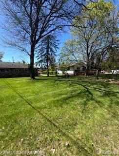 Highland Twp, MI 48357,206 N John St