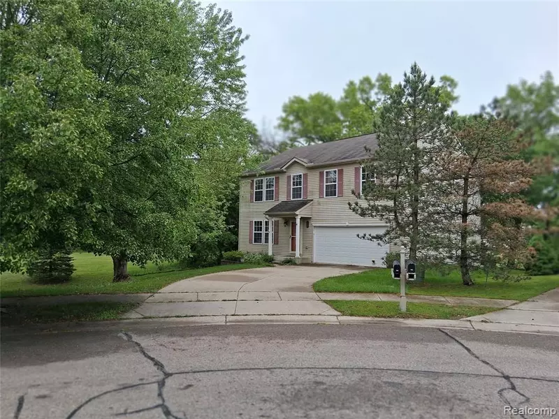 155 Cascade Lane, Waterford Twp, MI 48327