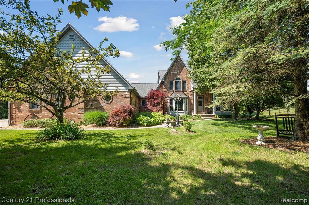 6279 7 Mile Road, Salem Twp, MI 48178