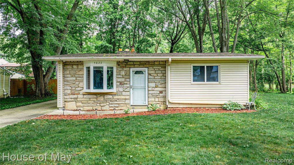 4822 FILER Street, Waterford Twp, MI 48328
