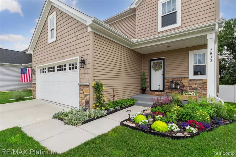 3813 Sloan Drive, Holly Twp, MI 48442