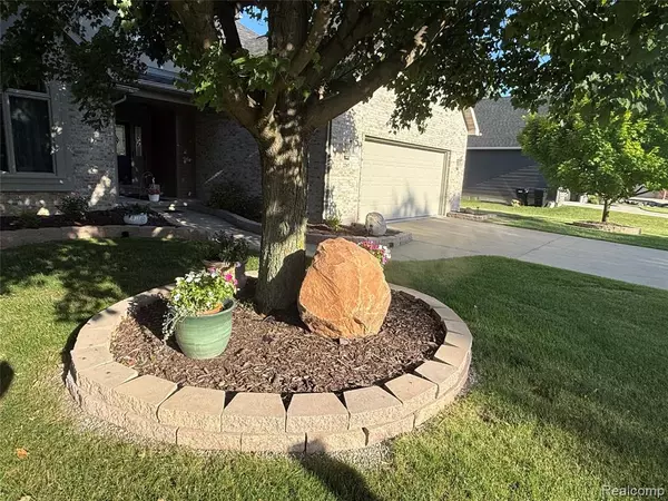 Davison, MI 48423,2207 Mapleview Court