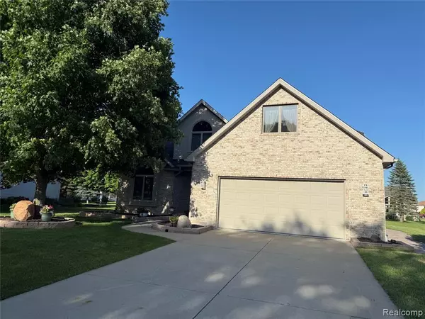 Davison, MI 48423,2207 Mapleview Court