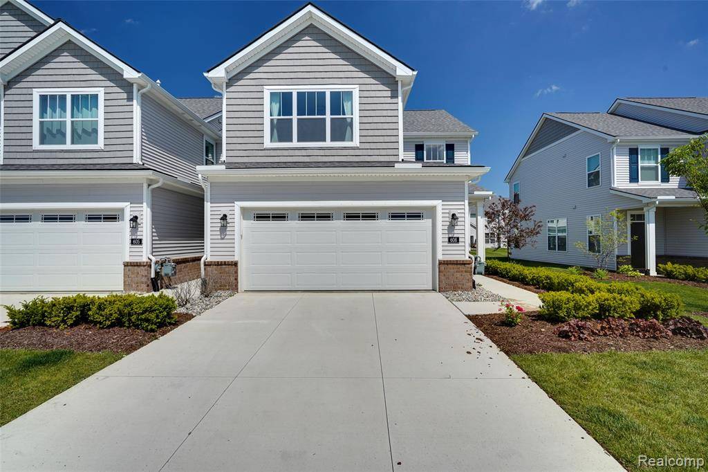 606 Angus Lane, Saline, MI 48176