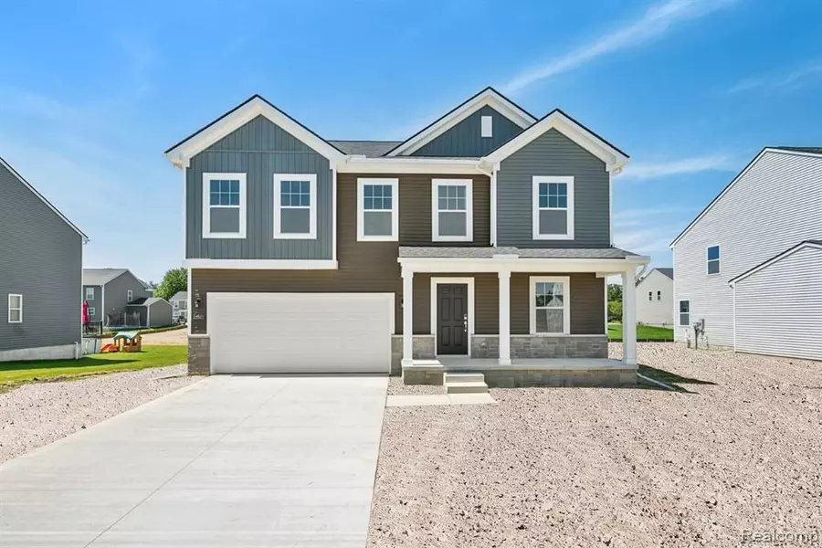 54695 Heron Circle, Chesterfield Twp, MI 48047