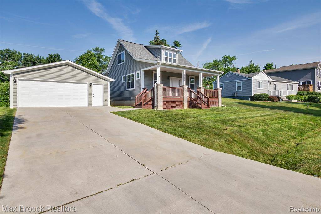Waterford Twp, MI 48327,1080 Oregon Boulevard