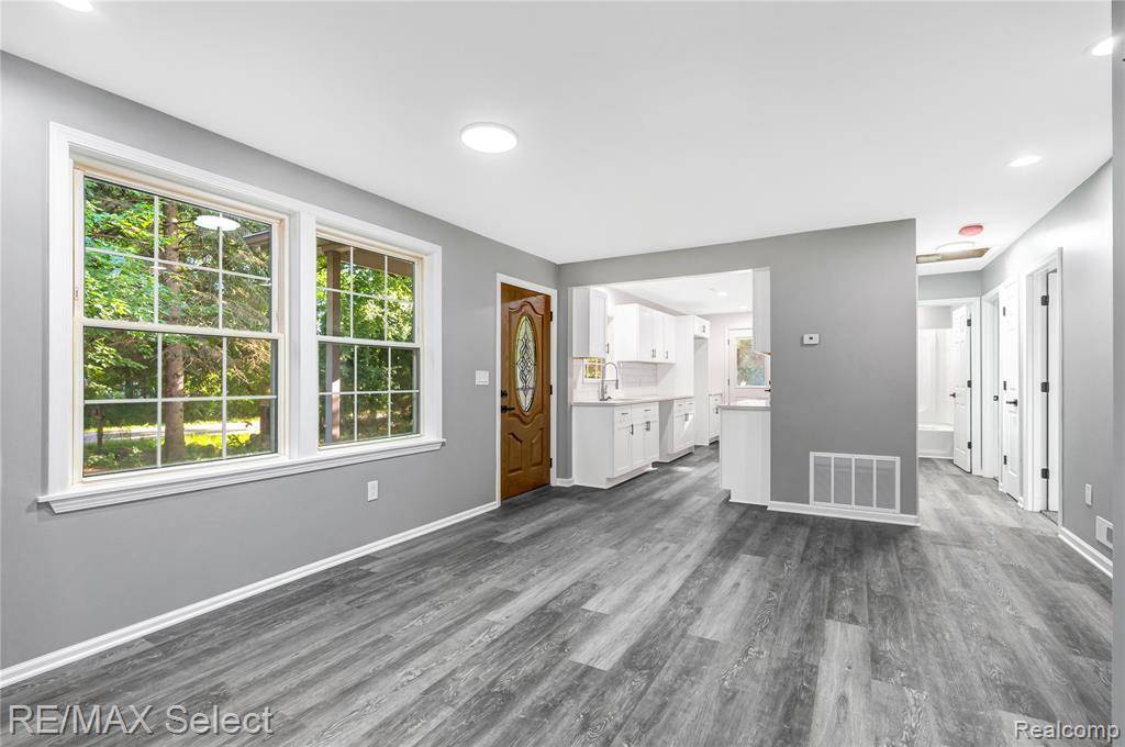 Green Oak Twp, MI 48116,9353 Old Lee Road