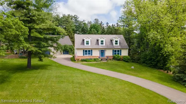 6350 Waterford Hill Terrace,  Independence Twp,  MI 48346