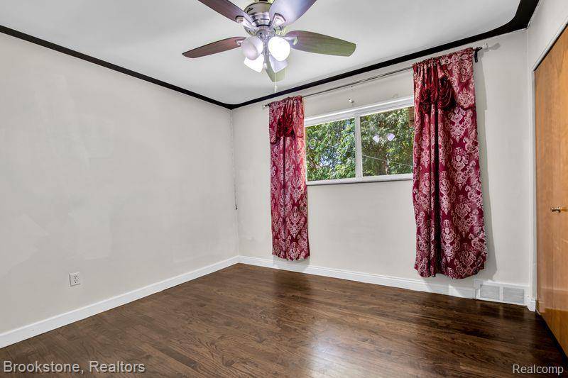 Warren, MI 48091,25560 Wexford Avenue