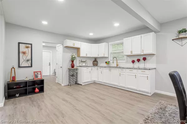 Detroit, MI 48215,225 Ashland Street