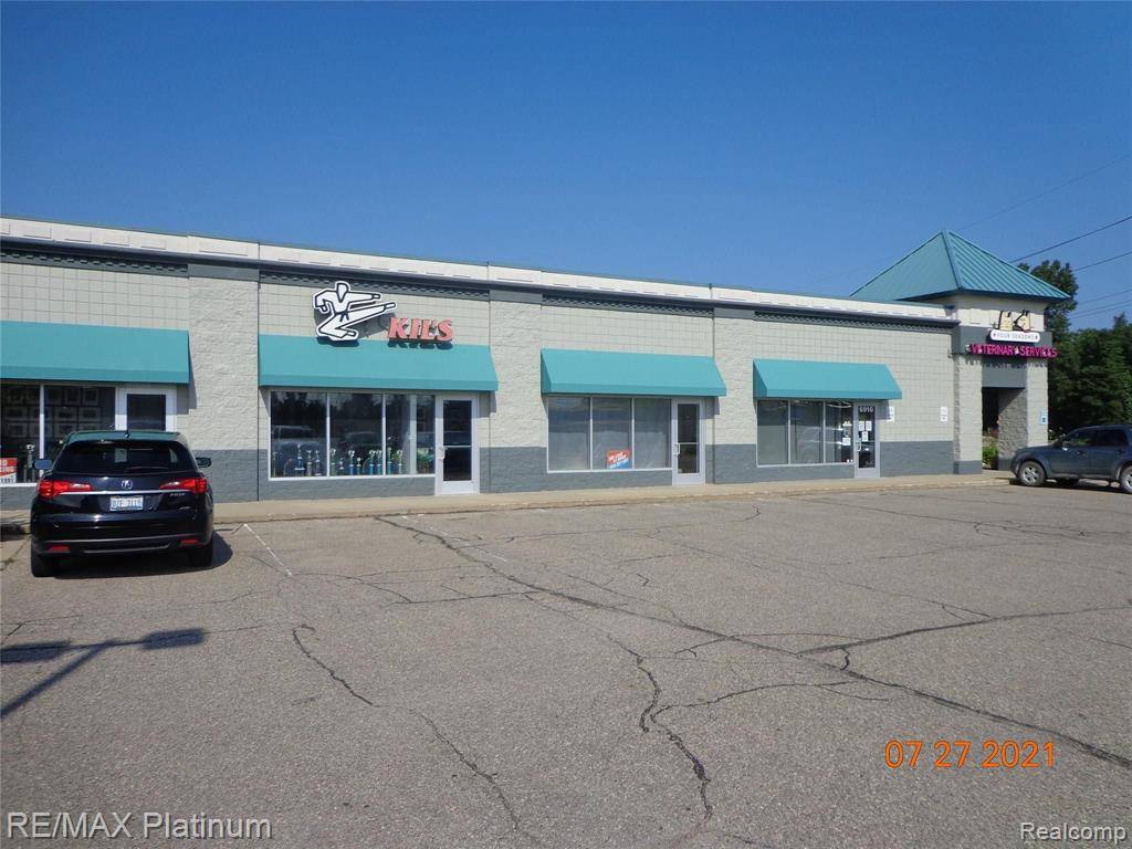 Genoa Twp, MI 48114,6920 W. GRAND RIVER