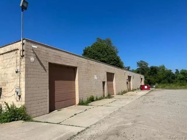 2831 Lippincott Boulevard, Flint, MI 48507