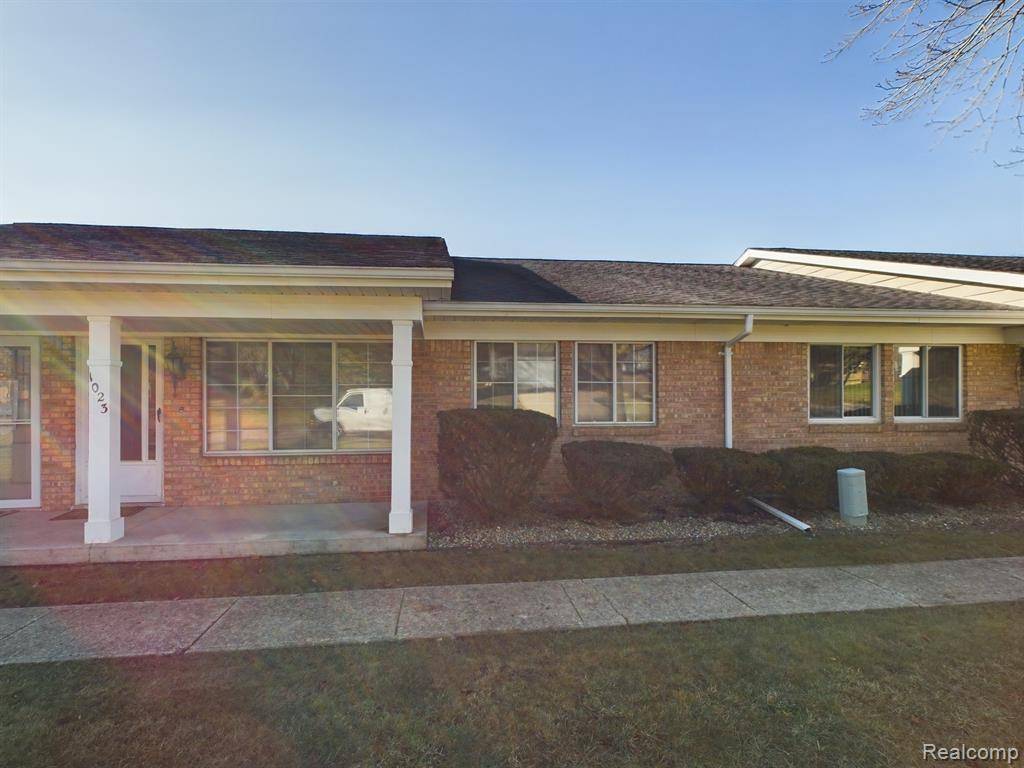 1023 NORMANDY TERRACE Drive, Flint Twp, MI 48532