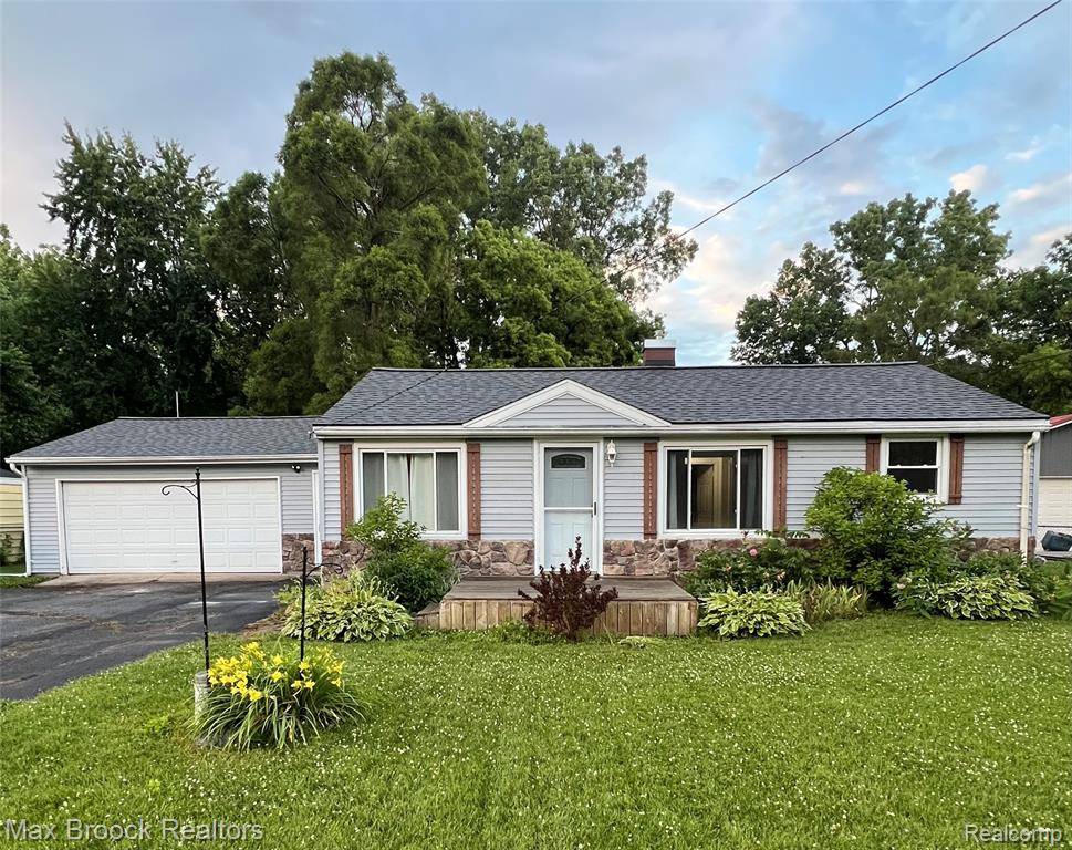 6479 Webb Drive, Genesee Twp, MI 48506