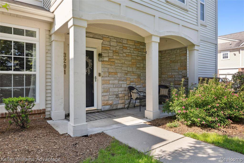 3201 Addington, Commerce Twp, MI 48390