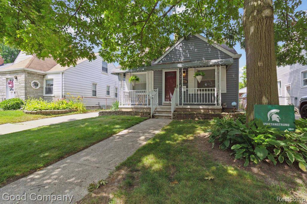 Royal Oak, MI 48067,917 N Dorchester Avenue