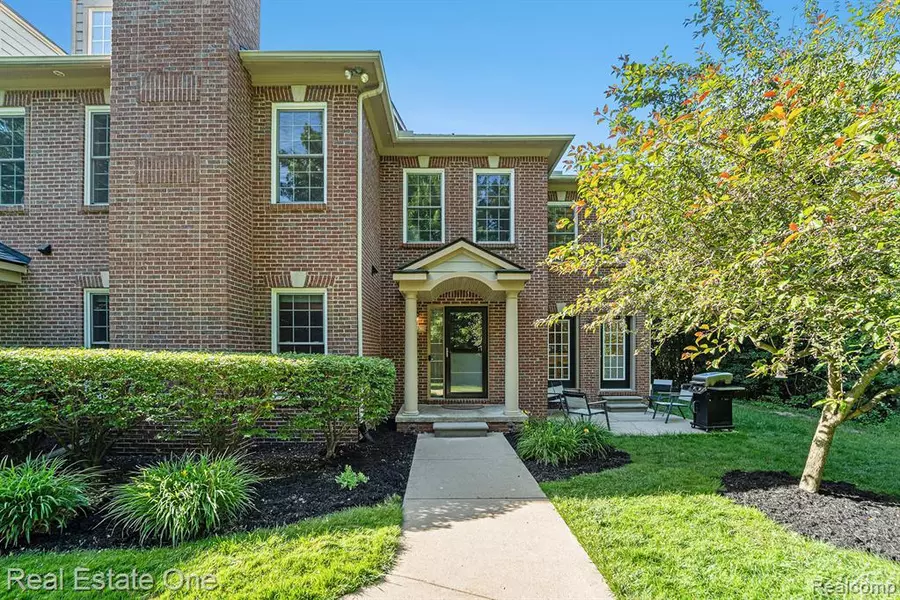 293 S Village Way, Canton Twp, MI 48188