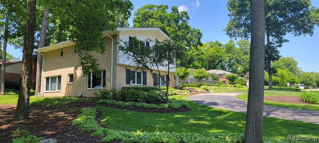 4678 BRIGHTMORE Road, Bloomfield Twp, MI 48302