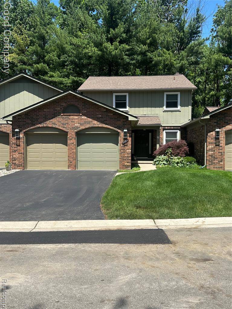 5584 N Adams Way 5584, Bloomfield Twp, MI 48302