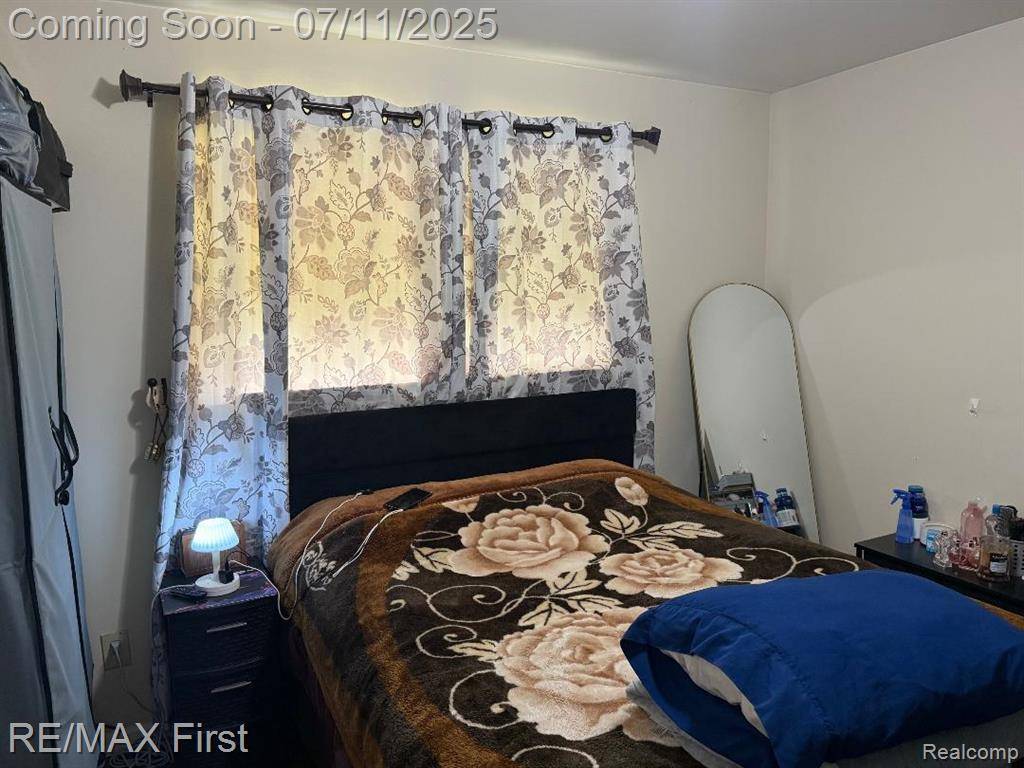 Warren, MI 48089,26615 Richard Drive
