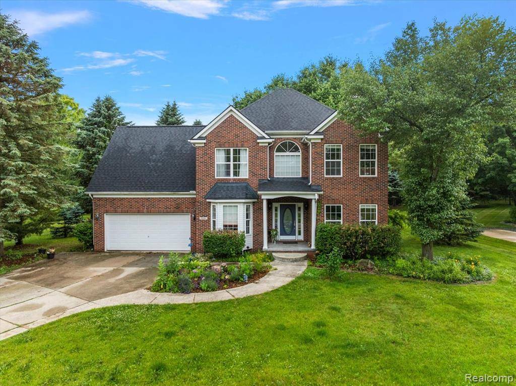 3594 Olde Dominion Drive, Brighton, MI 48114
