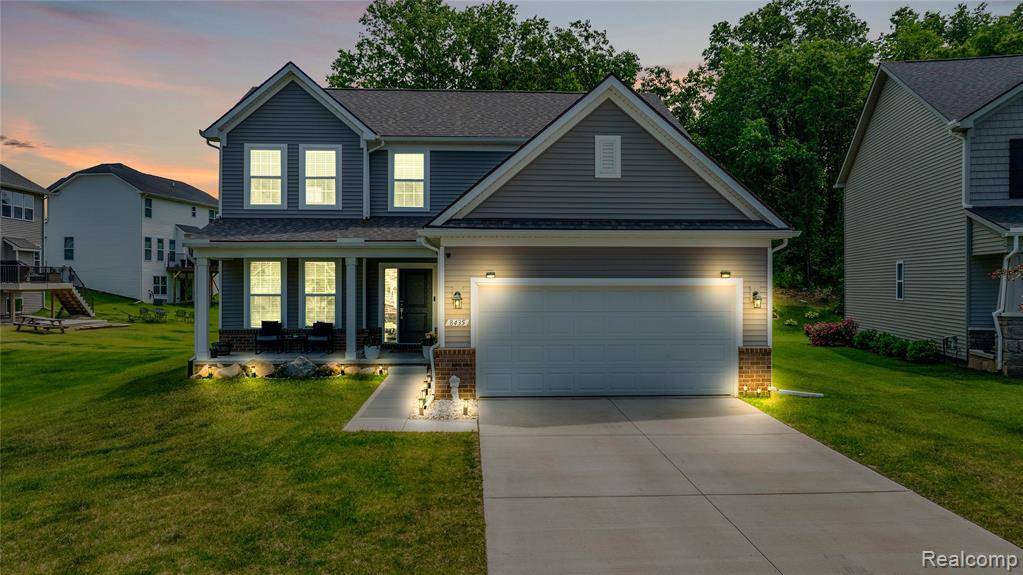8435 Sandhill Court, White Lake Twp, MI 48386