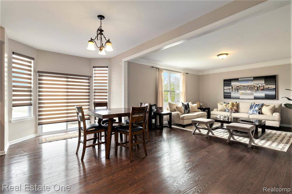 Lyon Twp, MI 48165,28406 OAKMONTE Circle E