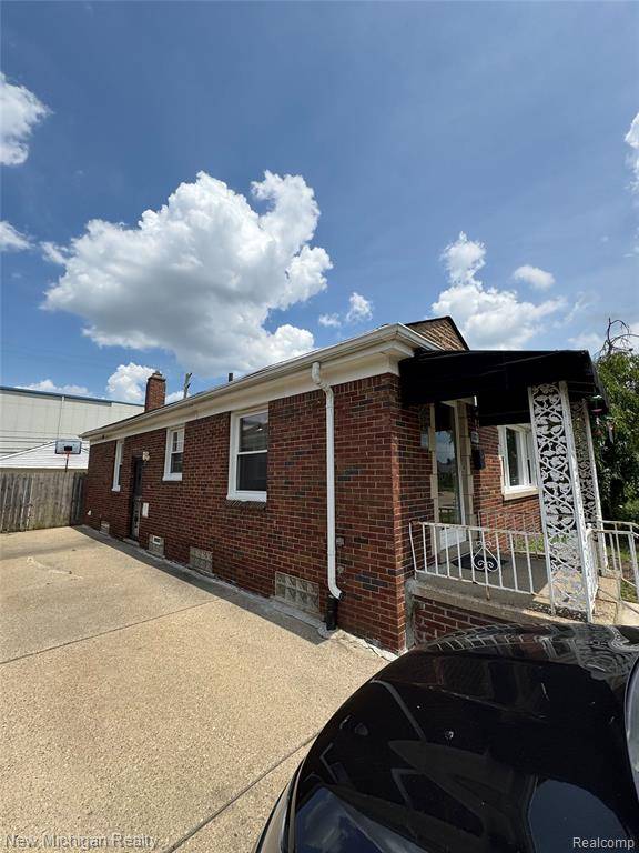 Eastpointe, MI 48021,15337 Veronica Avenue